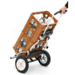 Royal chassi som drar en back med dryck