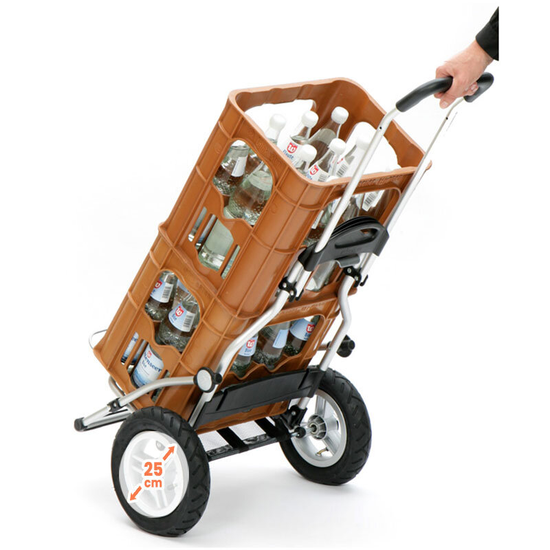 Royal chassi som drar en back med dryck