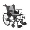 Rehasense rullstol ICON 35 LX Active sedd snett framifrån