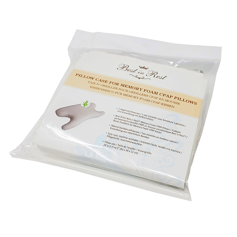 Vitt kuddfodral ovanifrån med fjärilsform