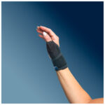 Svart neopren tumortos närbild på kardborreband