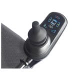 eFOLDi Navigator – joystick med LED-display och styrknappar Närbild joystick-kontroll med display batterinivå och hastighet