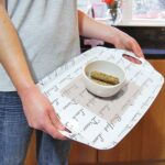 Halkfri matta i närbild med logotyp synlig