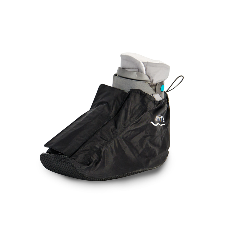 Camp Scandinavia OPED Regnskydd ortos – svart vattentätt nylonöverdrag över grå walker-ortos med elastiskt draghandtag